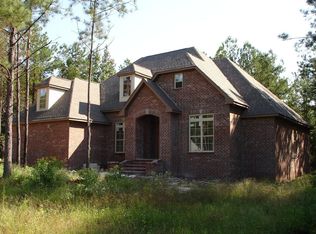 41 Carriage Parke Dr, Hattiesburg, MS 39402