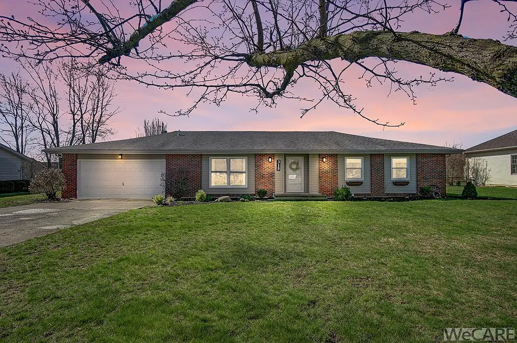 315 Grandview Blvd photo 1