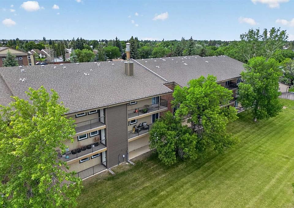 1st image of 401 E Columbia Blvd W #206