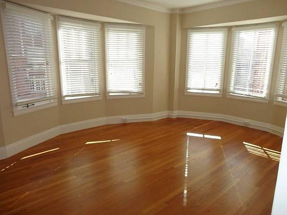 3rd image of 757 Leavenworth St APT 304