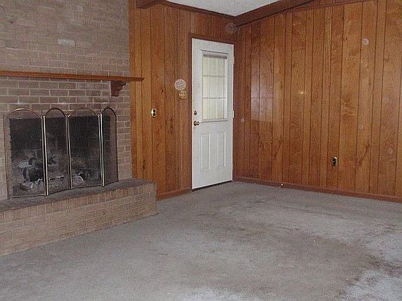 5th image of 1515 Stillwood Dr