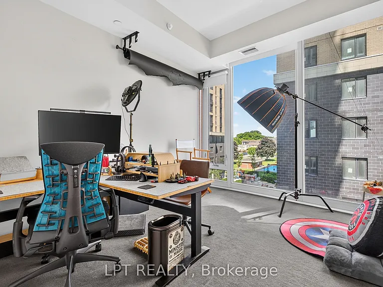 111 Champagne Ave S #307 — Photo 14