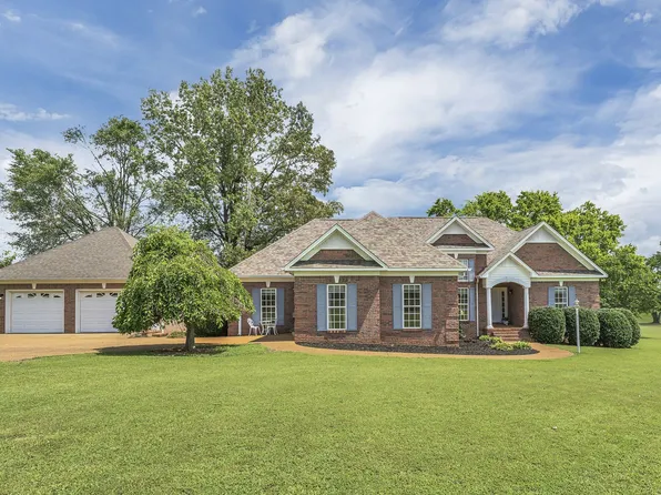260 Kerr Farms Ln, Savannah, TN 38372