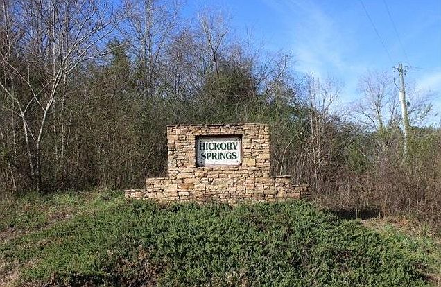 1st image of 6917 Hickory Springs Dr