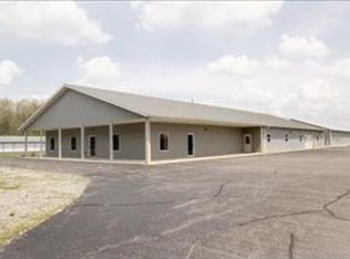 633 11th St, Plainwell, MI 49080