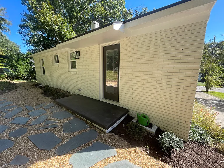 2339 Derby Dr — Photo 23