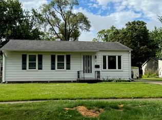 149 Forest Pl, Buffalo Grove, IL 60089