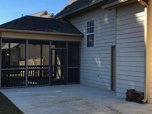 4th image of 407 Waterford Cove Trl