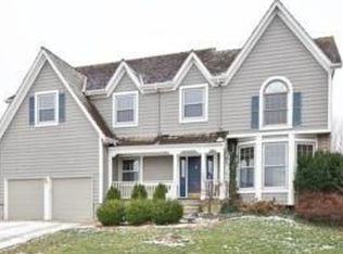 9207 W 132nd St, Overland Park, KS 66213