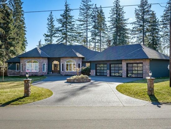 1962 Quenville Rd G Courtenay Bc V9j 1y4 Mls 865943 Zillow