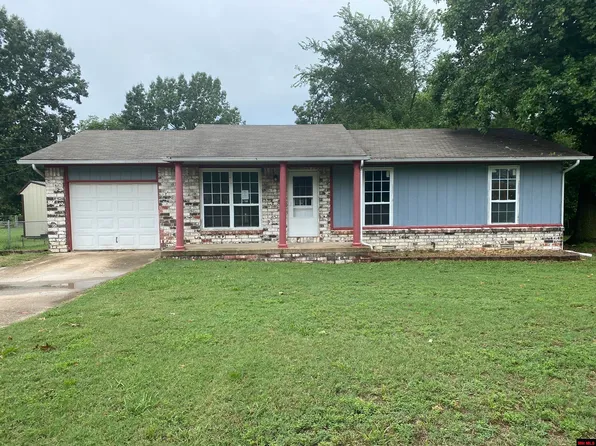 304 Stephanie Dr, Gassville, AR 72635