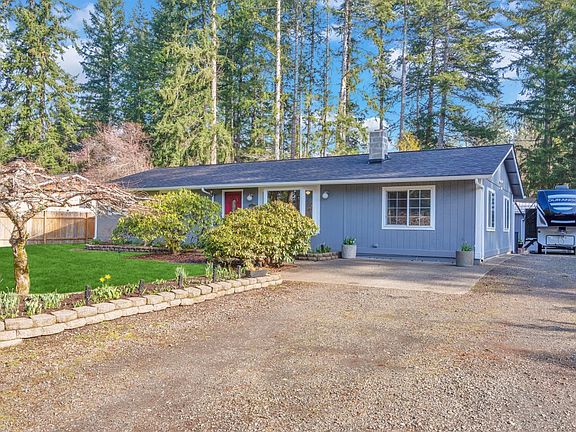 2nd image of 190 SE Evergreen Dr
