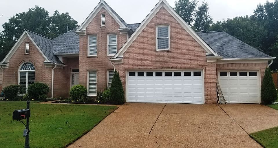 1st image of 329 Spruce Glen Cv