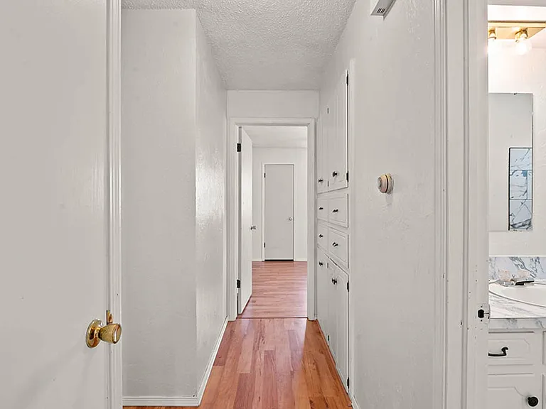 220 E Beech Ave — Photo 20