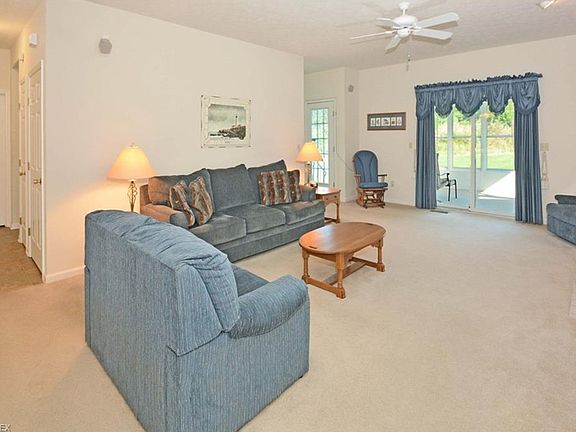 4th image of 37825 Briar Lakes Dr