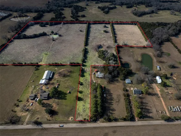 County Road 33100, Sumner, TX 75486