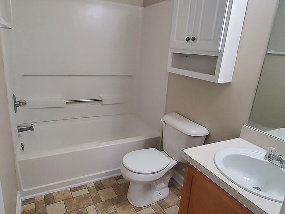5th image of 241 S Irwin St Unit 62