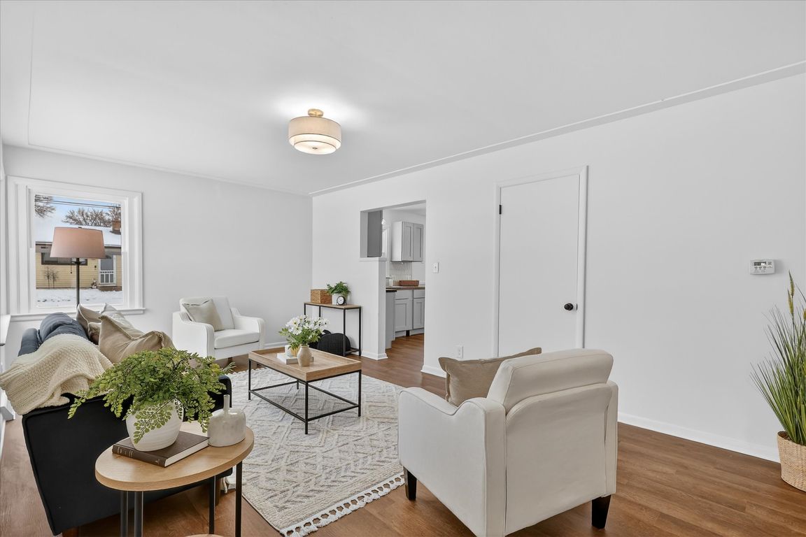 next background image