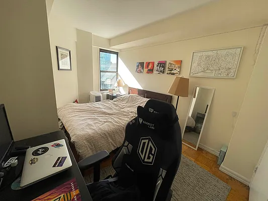 Rented by Olympia House Delaware LP | media 28