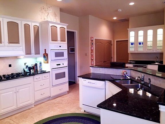 Open Kitchen