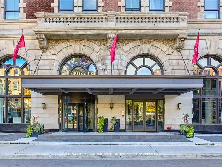 112 King St E #903 — Photo 19