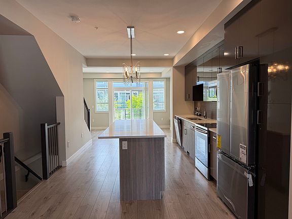 4th image of 8413 Midtown Way #90