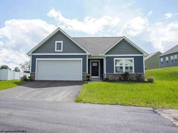 108 Eastview Way, Fairmont, WV 26554