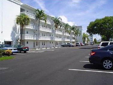1st image of 600 NE 2nd St APT 306