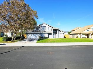1730 W Via Verde Dr, Rialto, CA 92377
