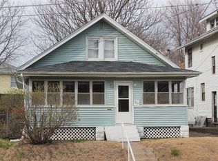 3207 8th Ave, Rock Island, IL