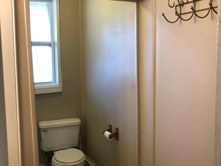 64 S Charlotte St #1 — Photo 6