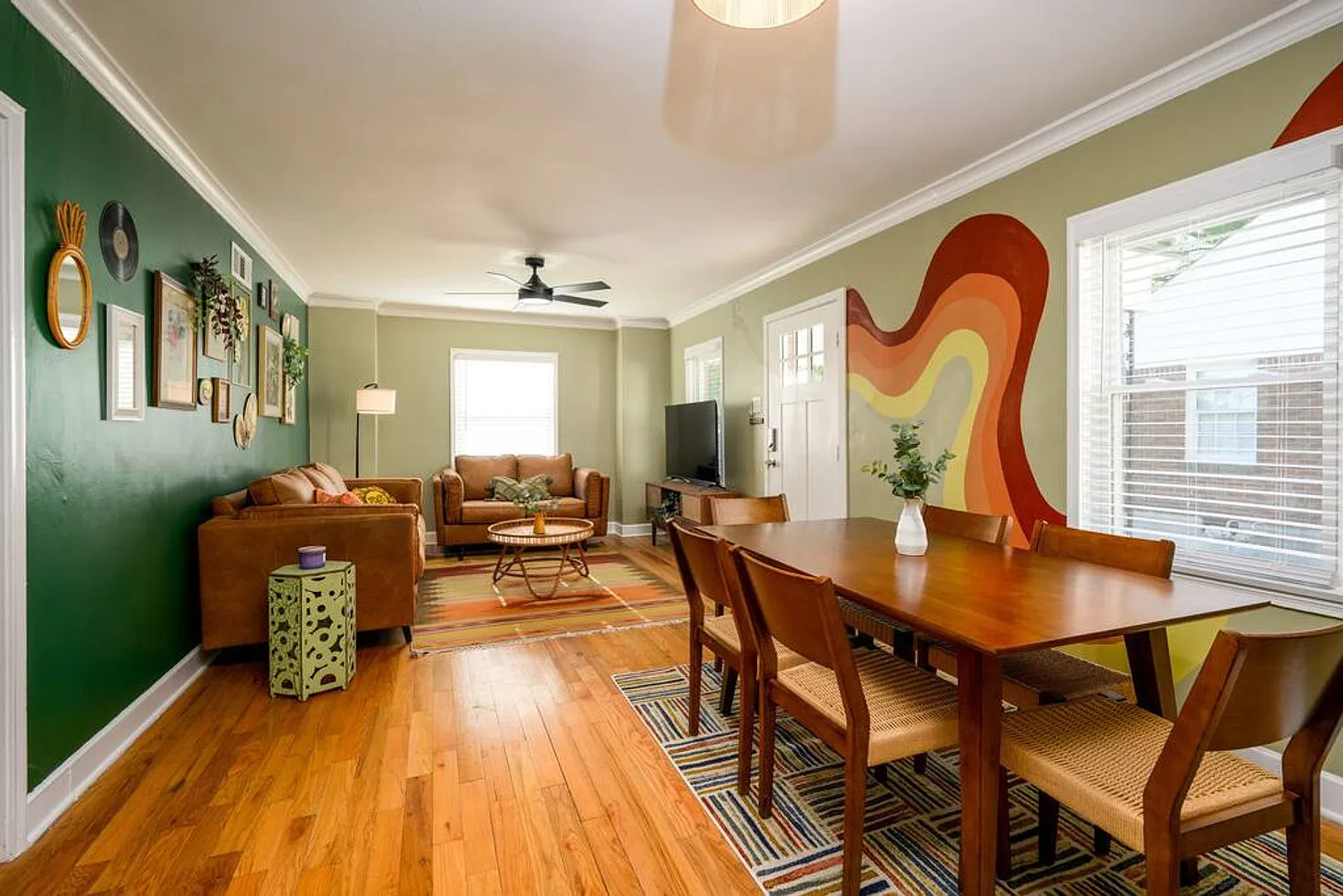 3 bed, 1.0 bath, $2,315 — Photo 3