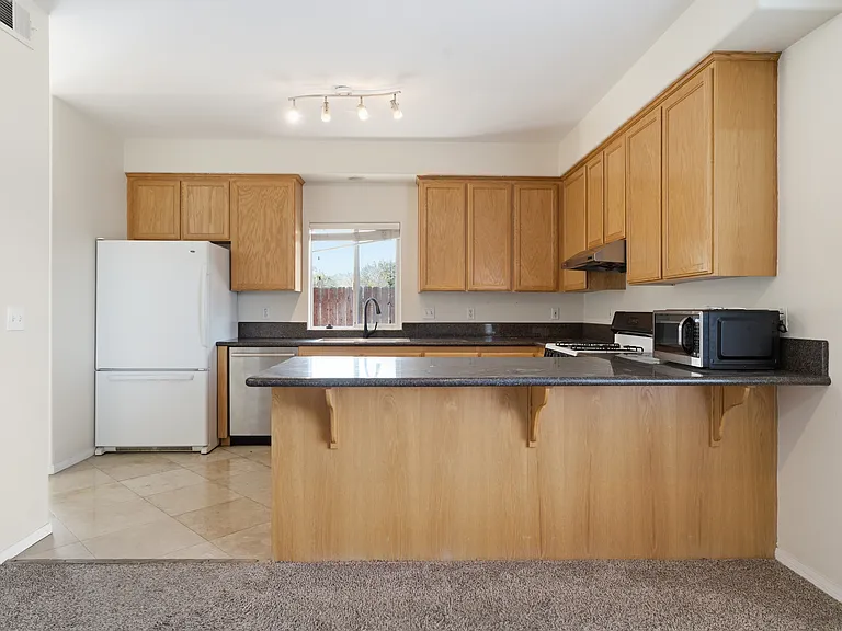 4659 Crawford Ct — Photo 7