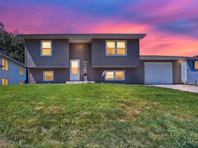 1224 N Hershey Rd, Bloomington, IL, 61704