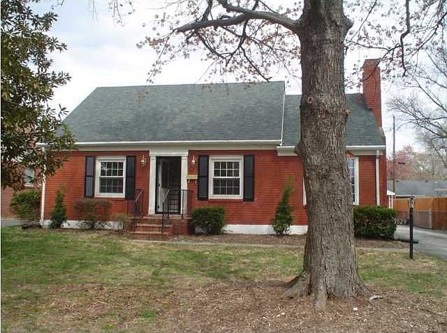 1st image of 3529 Huon Dr