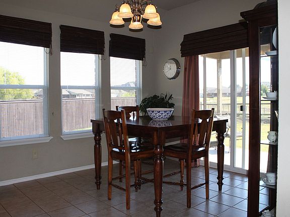 Dining with great view of pond!