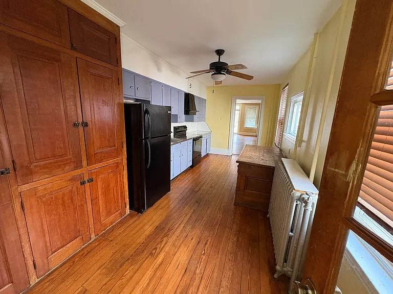 30 E Miner St — Photo 5
