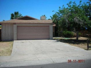 575 N Comanche Dr, Chandler, AZ 85224