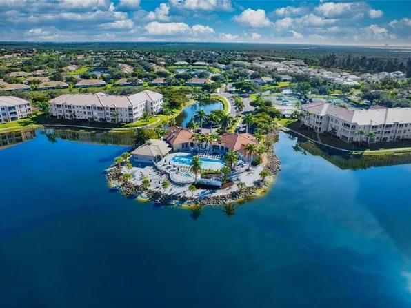 8763 E Bay Cir, Fort Myers, FL 33908