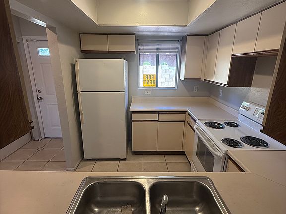 5th image of 715 S Extension Rd Unit 64