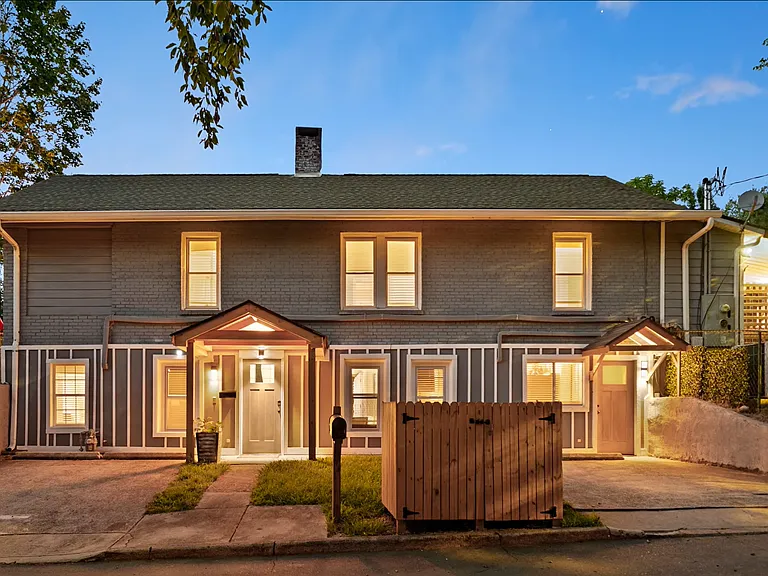 26 Hanover St — Photo 11