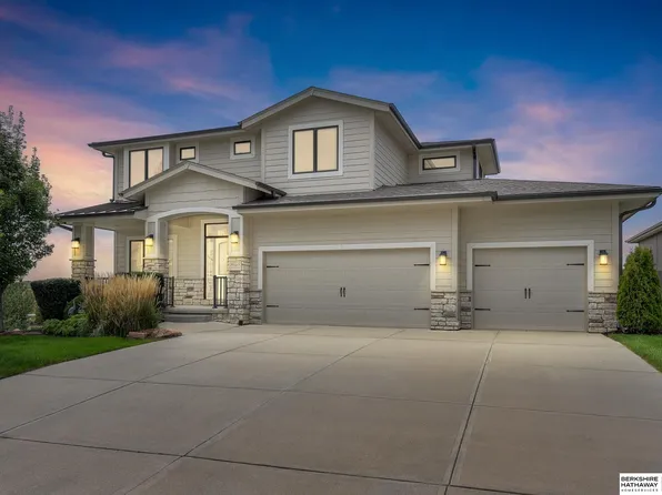 8140 S 193rd Ave, Gretna, NE 68028