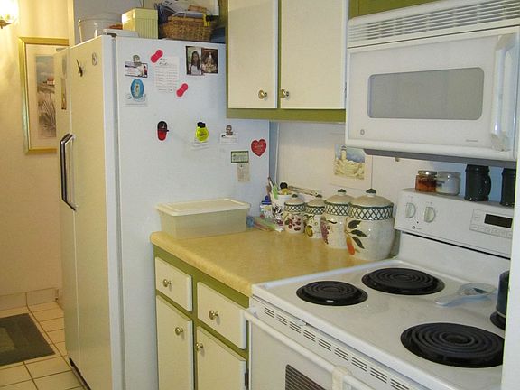 5th image of 311 Taylor Ave APT G-19