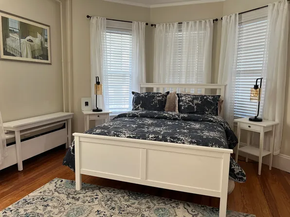 11 Moore St #1, Winthrop, MA 02152