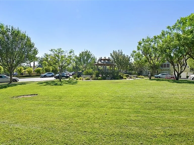 7693 Hess Pl — Photo 20