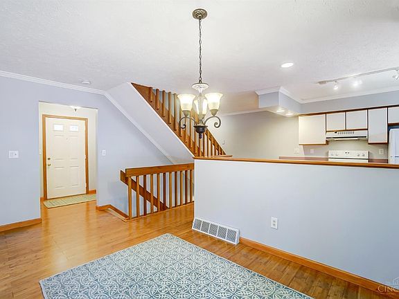 5th image of 1662 Becker Dr
