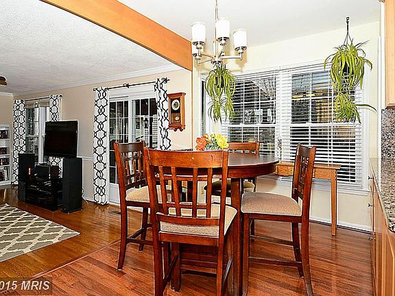 5th image of 13637 Hartsbourne Dr