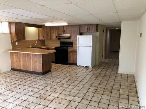 2nd image of 65 Columbus Pl