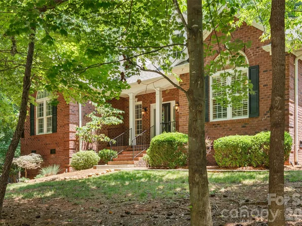 113 Palmer Marsh Pl, Mooresville, NC 28117