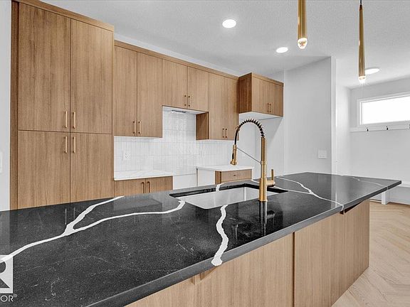 4th image of 2632 62nd St SW